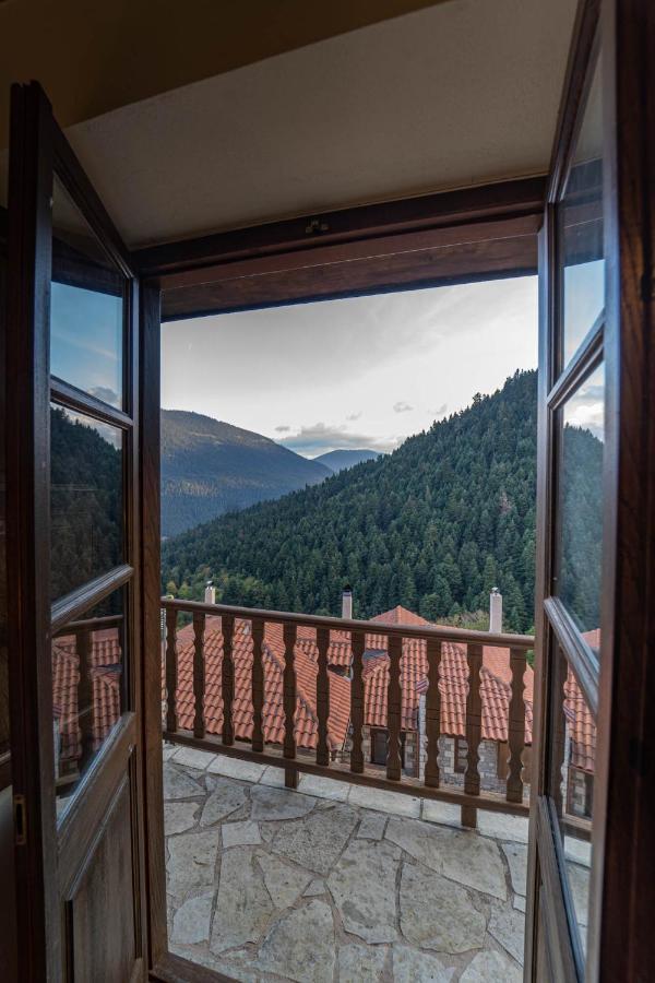 Maisonette Korfes-Κορφές-Μ Δύο Αυτόνομοι Όρoφοι Της Βίλας Κορφές Για Οικογένειες Και Μικρές Παρέες Karpenísion Exteriér fotografie