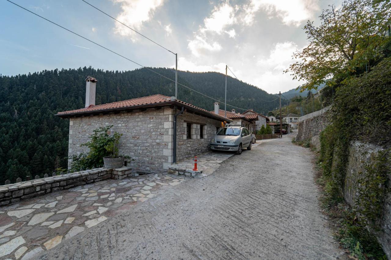 Maisonette Korfes-Κορφές-Μ Δύο Αυτόνομοι Όρoφοι Της Βίλας Κορφές Για Οικογένειες Και Μικρές Παρέες Karpenísion Exteriér fotografie