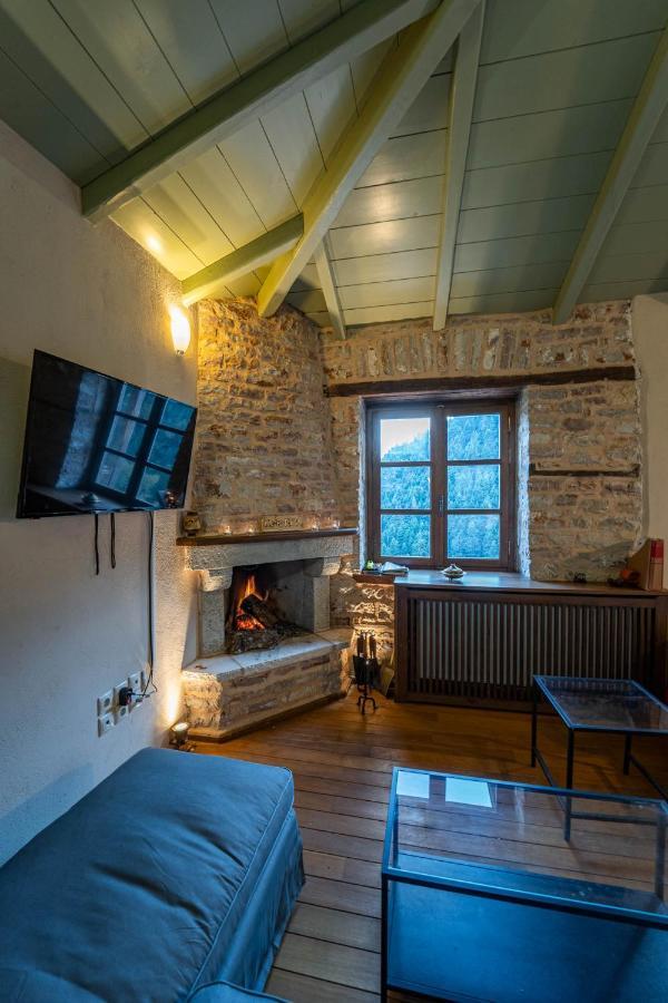 Maisonette Korfes-Κορφές-Μ Δύο Αυτόνομοι Όρoφοι Της Βίλας Κορφές Για Οικογένειες Και Μικρές Παρέες Karpenísion Exteriér fotografie